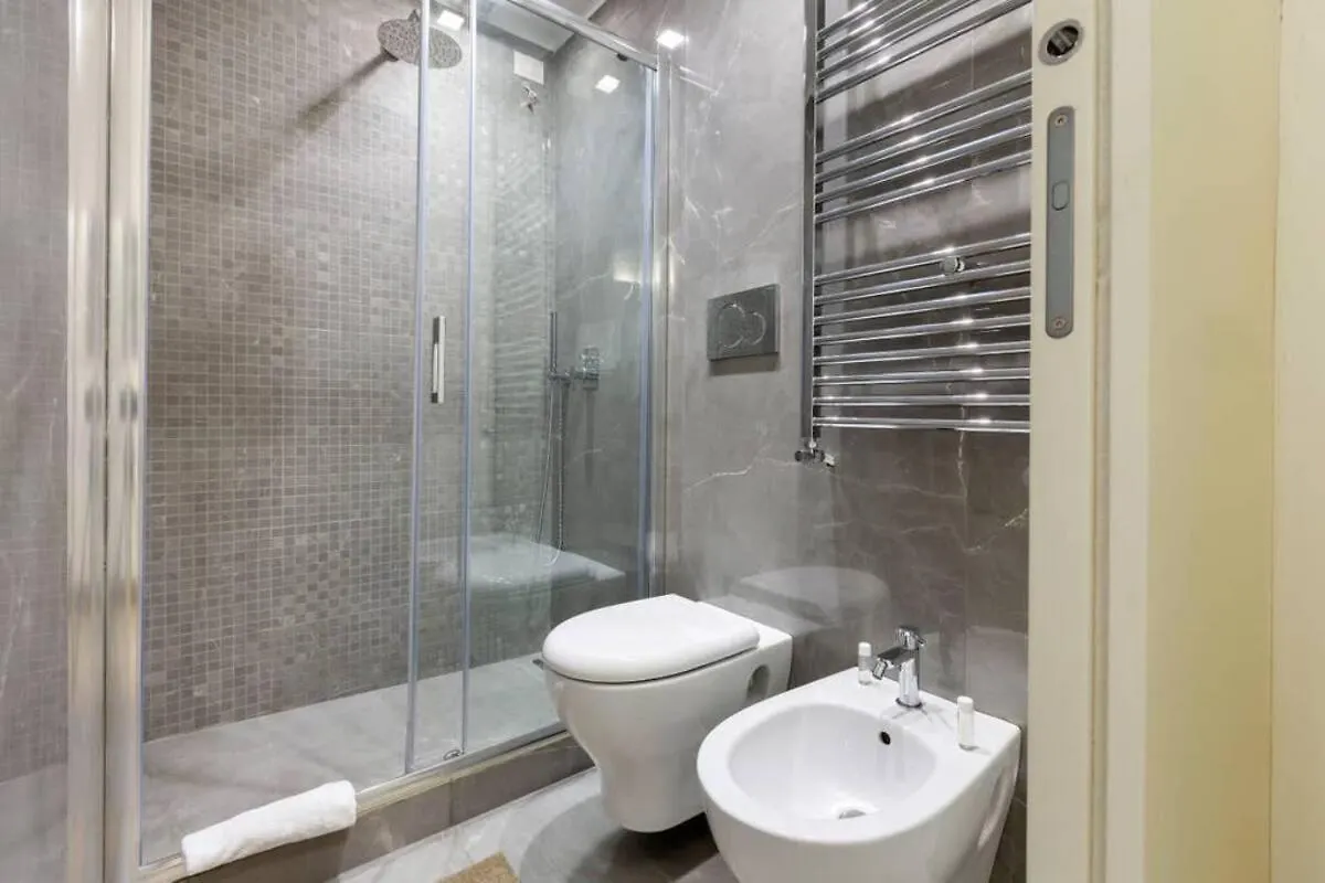 Appartamento Luxury Duplex Corso Magenta Milano 3Pax-Wifi Italia